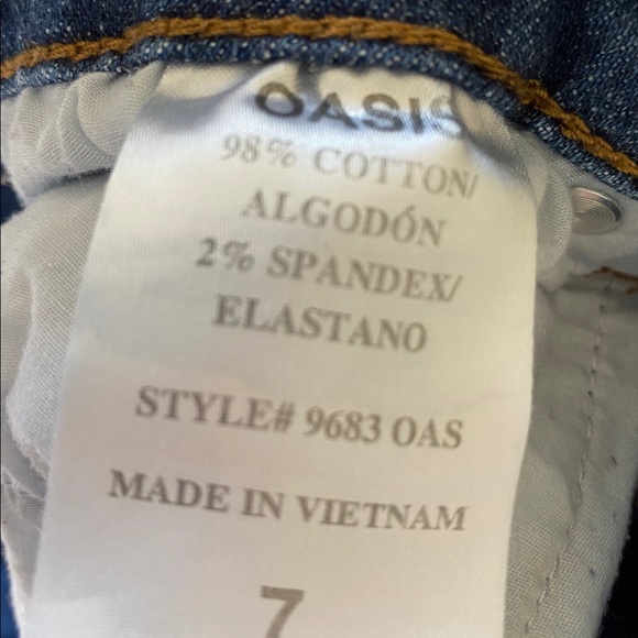 Oasis Ripped Jeans - Picture 5 of 5